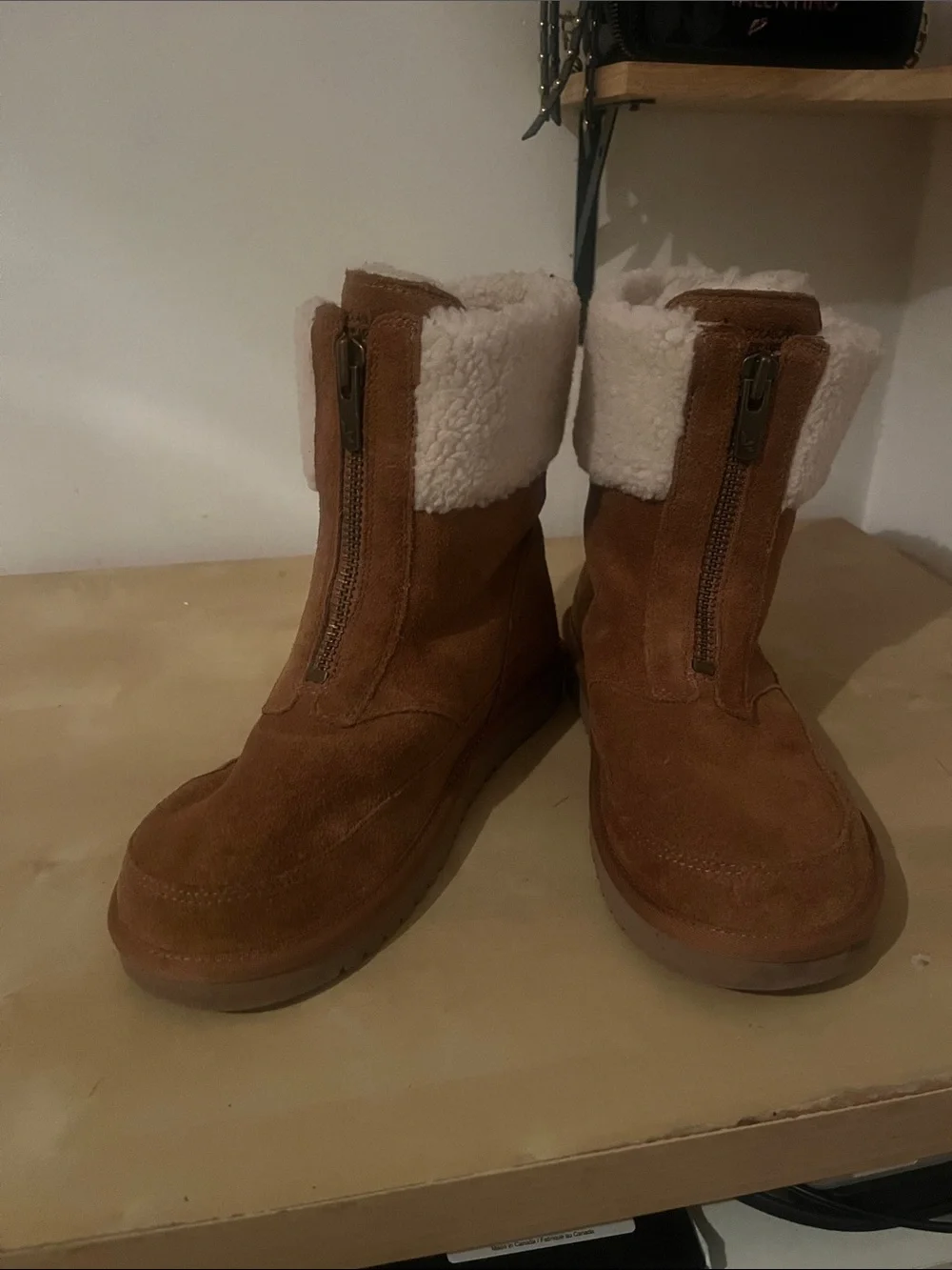 Koolaburra by UGG womens Lytta ShortFashion Boot Sz 9